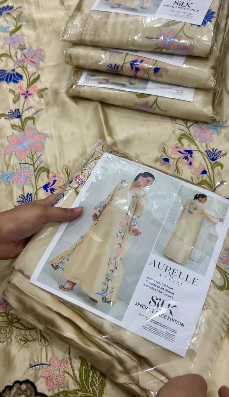Viral silk kaftan 2pc